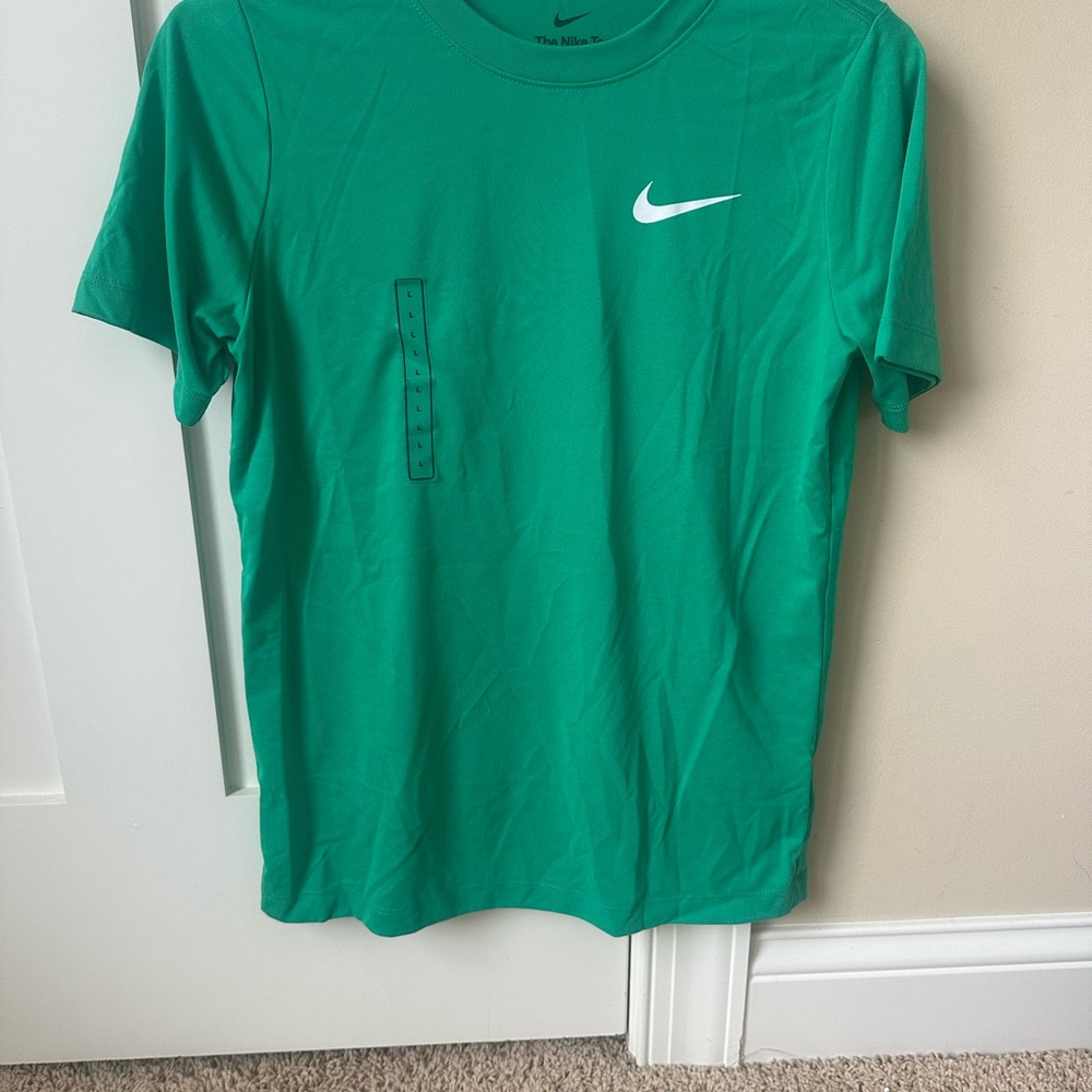 NWT Nike Kids Green Training Tee